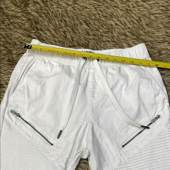 White Motopants with Lightweight Fabric - Picture 6 of 8